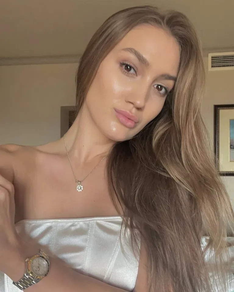Yasemin profil fotoğrafı